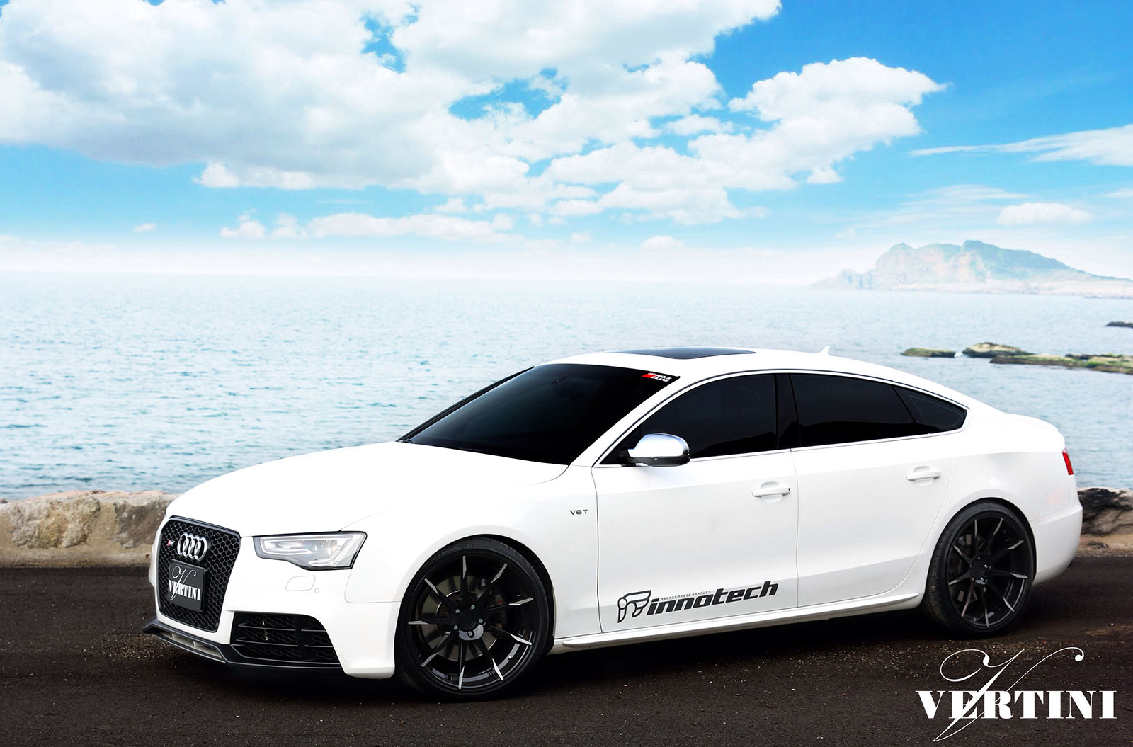 Vertini Flying Black R20 on Audi S5